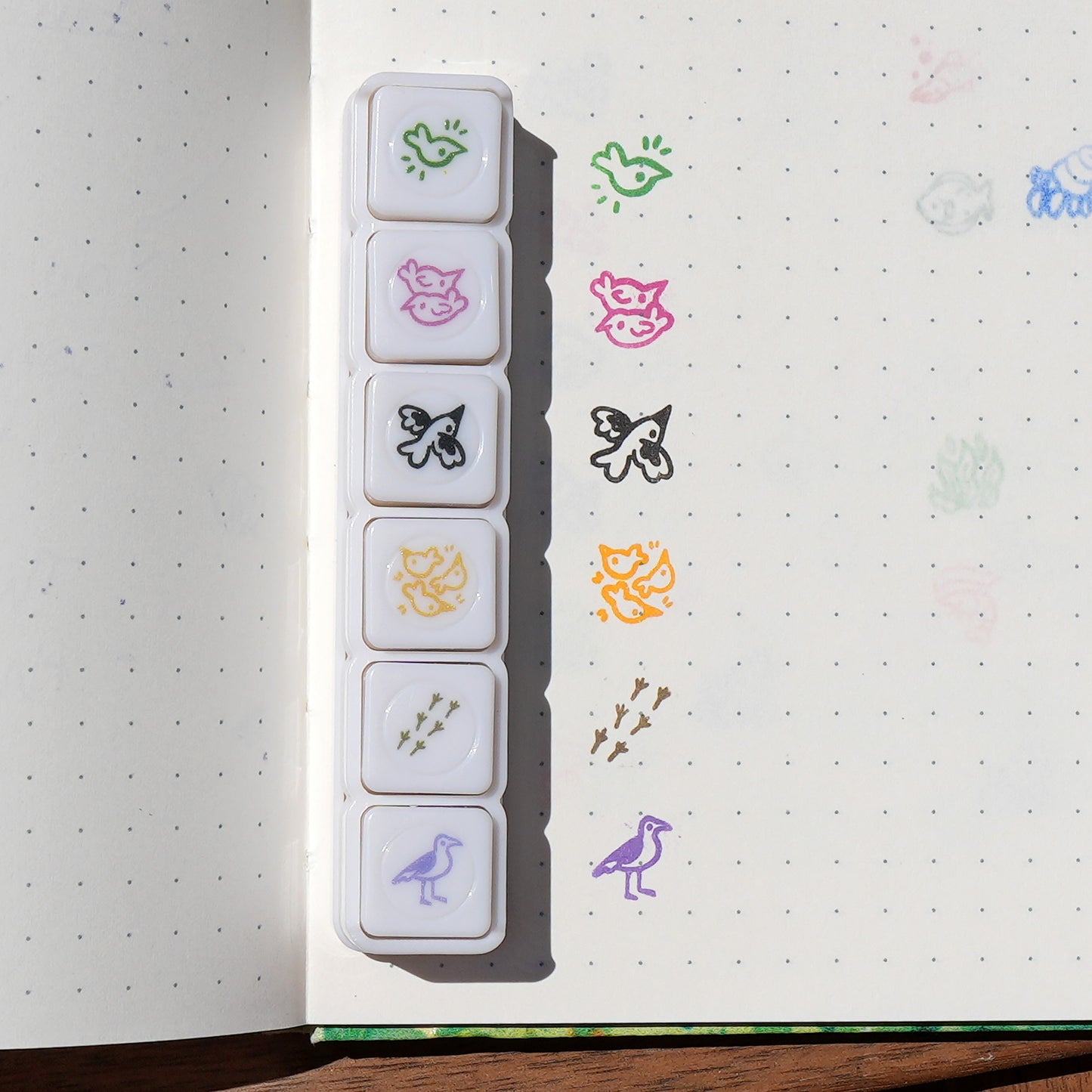 Pre-Inked Button Stamp Set - Birds