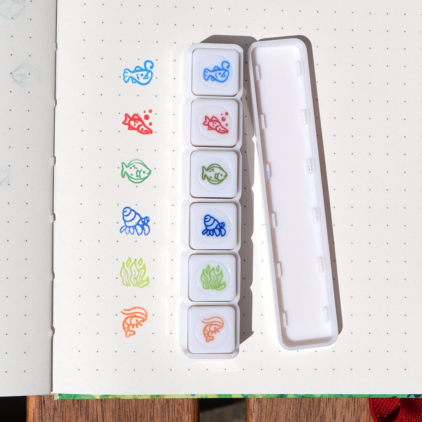 Pre-Inked Button Stamp Set - Sea Critters
