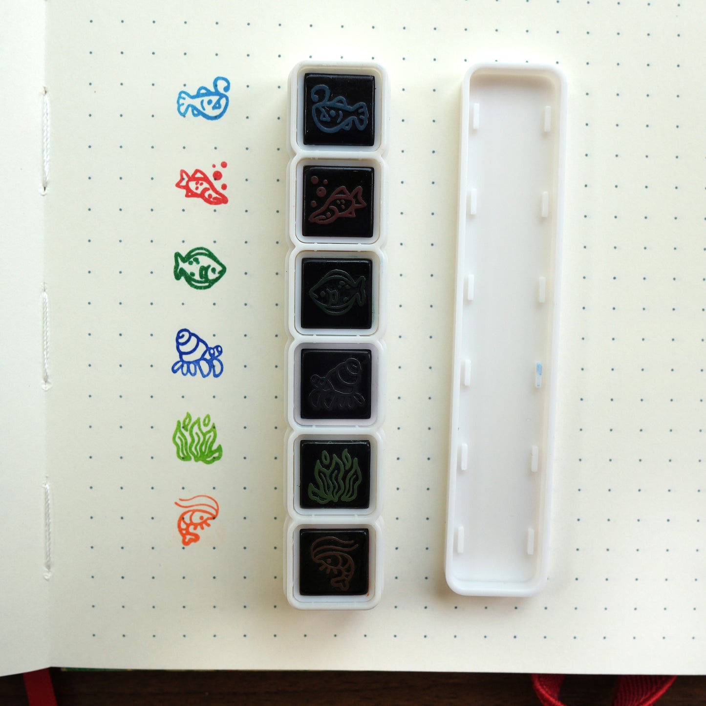 Pre-Inked Button Stamp Set - Sea Critters